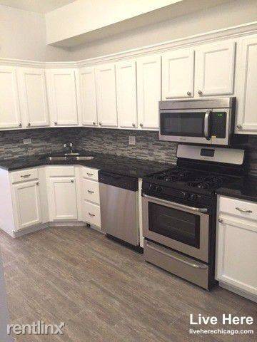 Main picture of 1445 W Roscoe St