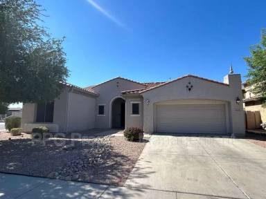 Main picture of 16155 W Clinton St