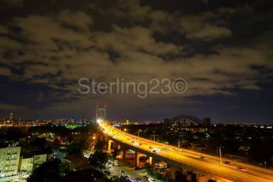 Main picture of 2552 Crescent St