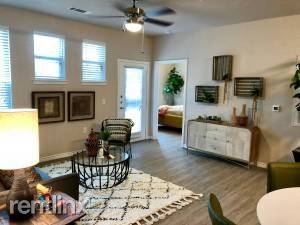 Main picture of Kaia Pointe