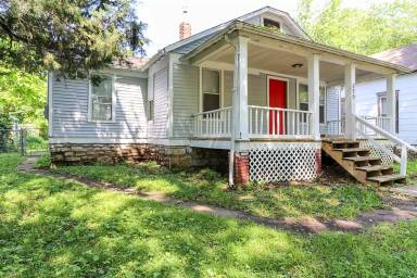 Main picture of 836 S Park Ave