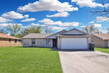 Main picture of 2006 Fleetwood Dr