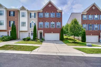 Main picture of 7863 River Rock Way