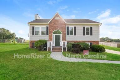 Main picture of 131 Twin Ridge Ct
