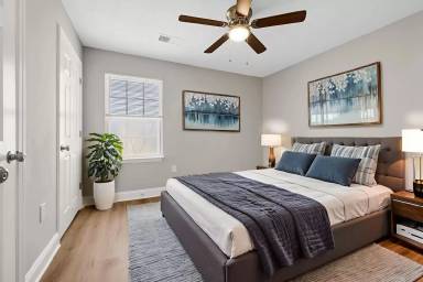 Main picture of 889 N Matthews Rd