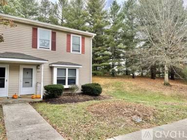 Main picture of 200 Janie Ln