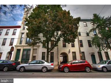 Main picture of 413 S 11th St