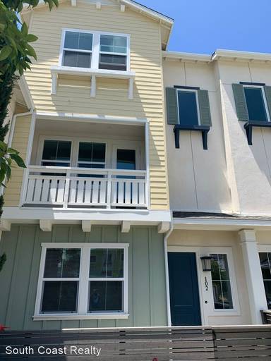 Main picture of 5668 Surfrider Way