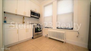 Main picture of 3152 34th St