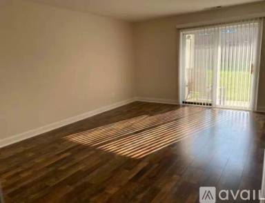 Main picture of 24 Derry Dr