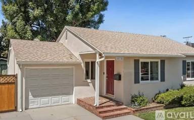 Main picture of 5775 Enfield Ave
