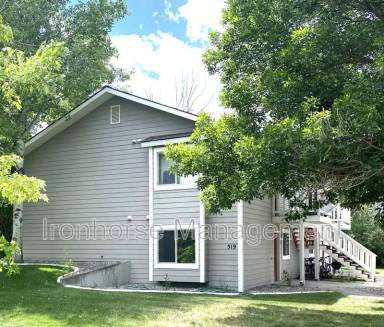 Main picture of 519 S 15th Ave