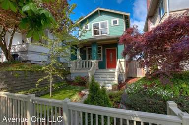Main picture of 5607 12th Ave NE