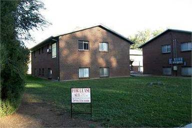 Main picture of 926 James Ct
