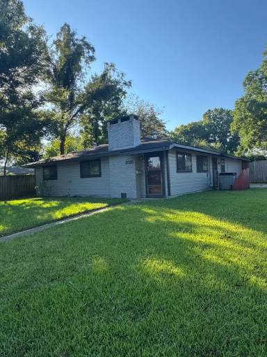 Main picture of 2016 Alison Ave