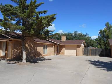 Main picture of 7405 Utica Ave