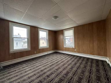 Main picture of 151 Walnut St