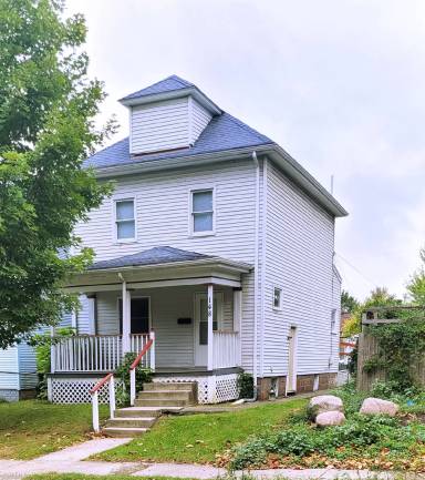 Main picture of 194 E Hudson St