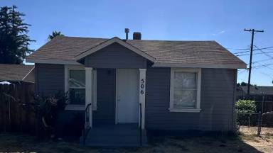 Main picture of 506 S Washington St