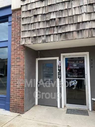 Main picture of 524 Market St