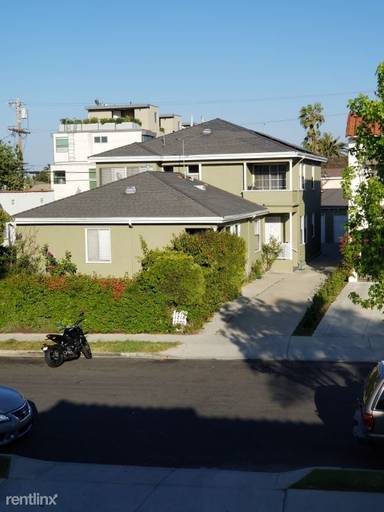 Main picture of 1218 S Burnside Ave