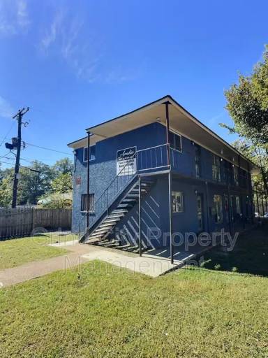 Main picture of 1431 Latham St