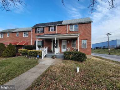 Main picture of 1401 N Potomac St