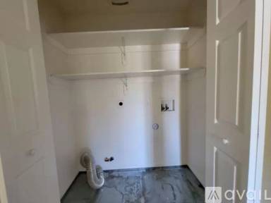 Main picture of 96 First St
