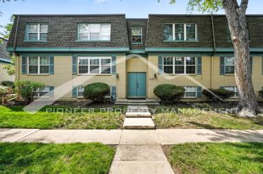 Main picture of 9210 E Girard Ave
