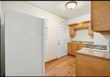 Main picture of 907 Penn St