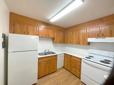 Main picture of McKenzie Apartments