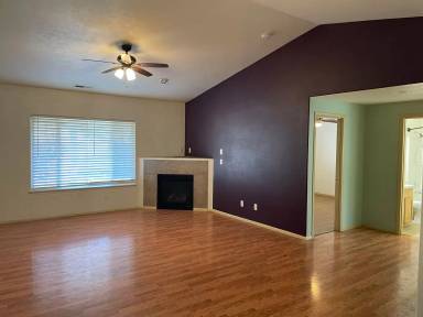Main picture of 2198 Janna Ct
