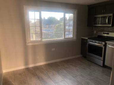 Main picture of 171 Springville Ave