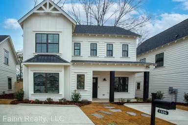 Main picture of 1500 Cottage Grv