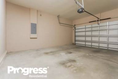 Main picture of 5728 Woodruff Way