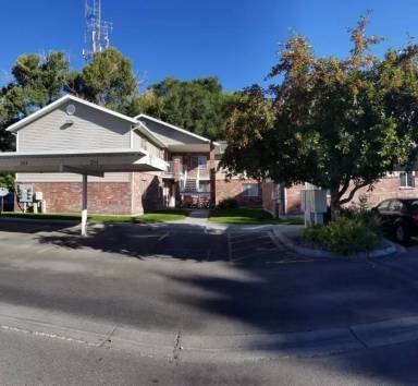 Main picture of 264 N 3rd E
