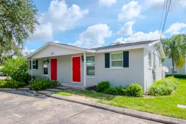 Main picture of 105 Karde Ln