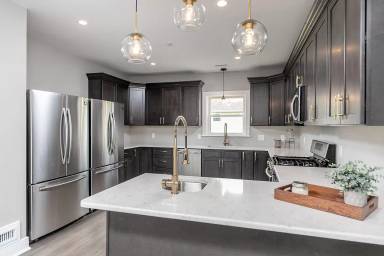 Main picture of 317 N Main St