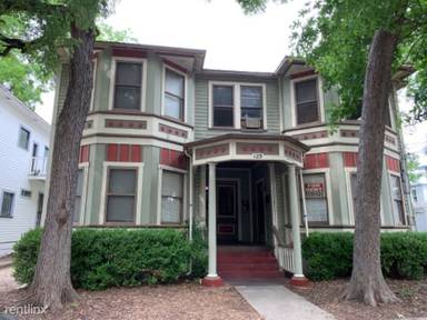 Main picture of 125 Adams St