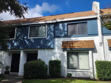 Main picture of 130 Lago Vista Blvd