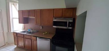 Main picture of 5321 S Maryland Ave