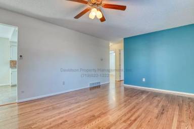 Main picture of 7383 Tilden St