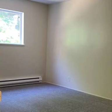 Main picture of 3516 S 146th St