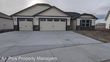 Main picture of 3829 N Peyton Ln