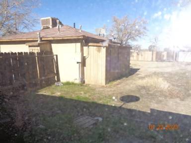 Main picture of 9017 E Pillsbury St