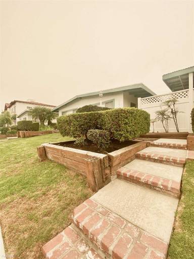 Main picture of 1604 Calle Las Bolas