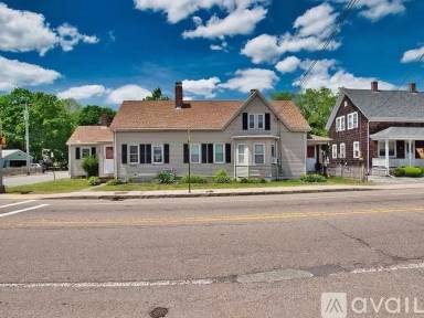 Main picture of 1389 County St
