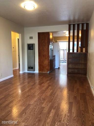 Main picture of 415 S 5th St