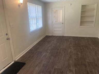 Main picture of 3122 Meade St