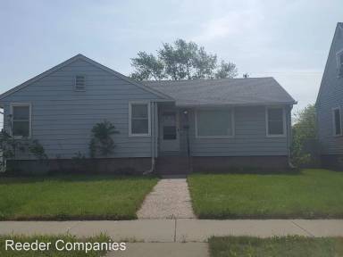 Main picture of 6525 California Ave